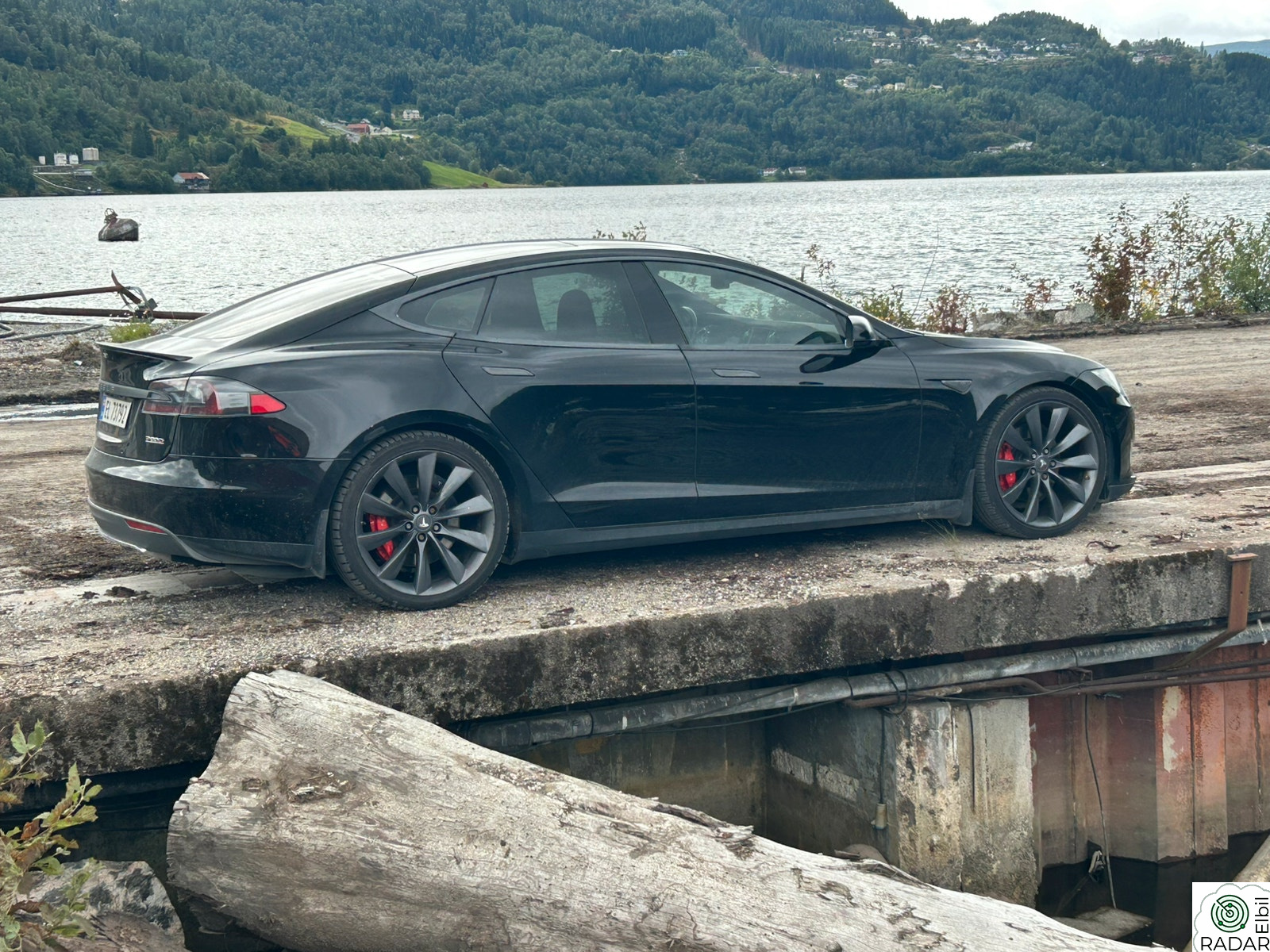 TESLA MOTORS Model S P90D 762 hk