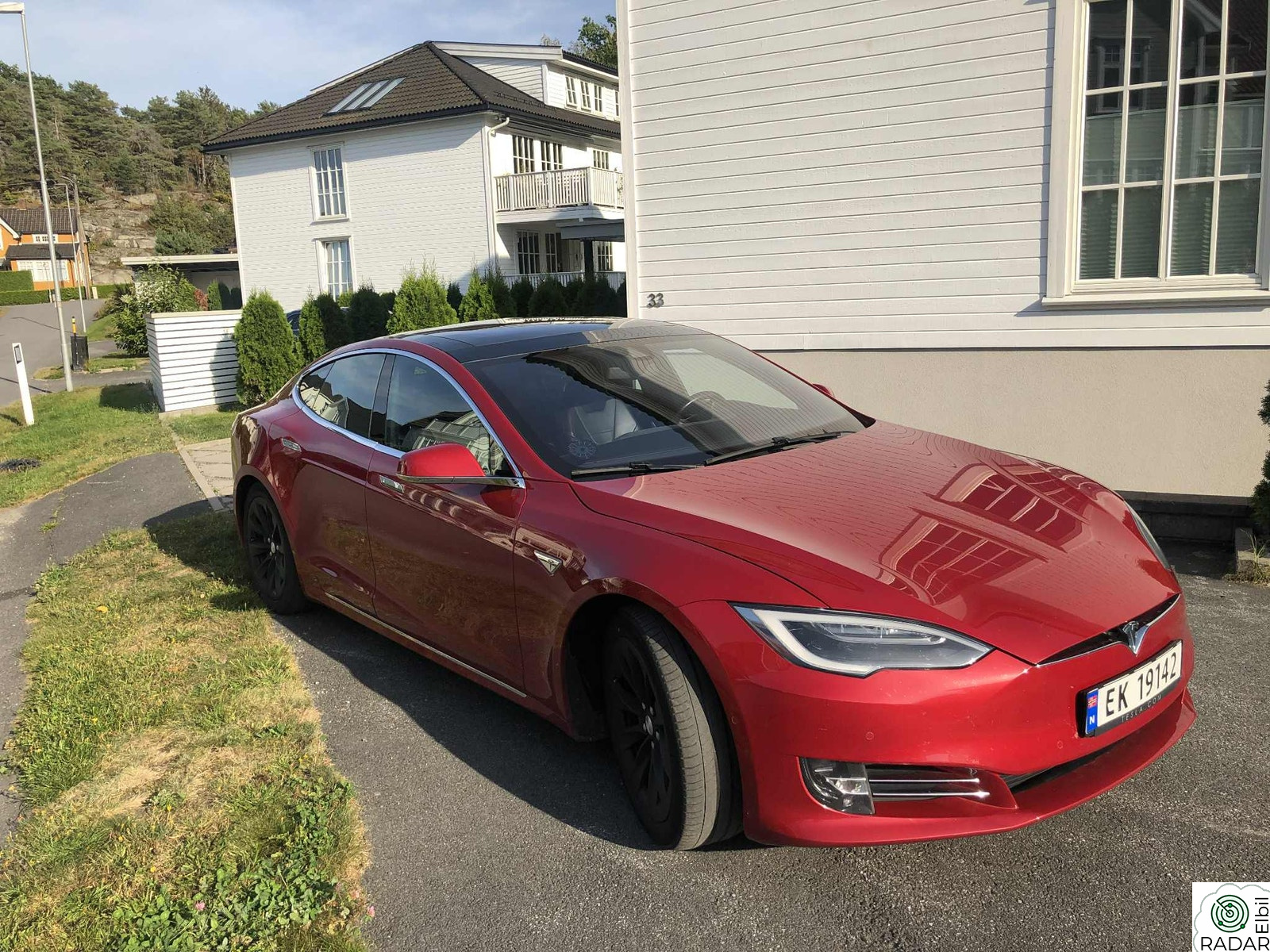 TESLA MOTORS Model S 75D
