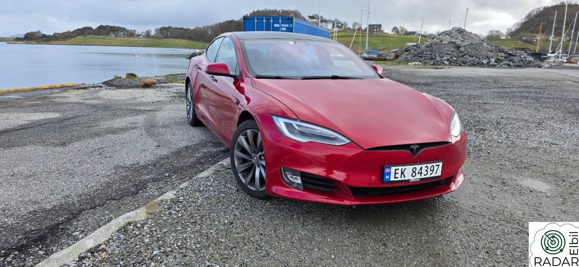 TESLA Model S 75D 4WD