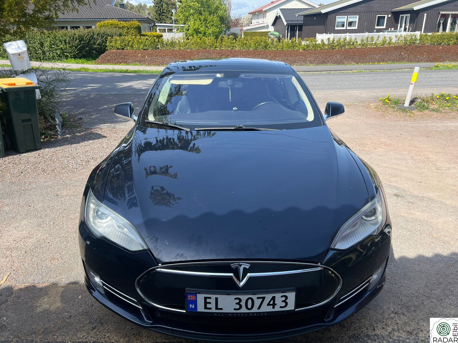 TESLA MOTORS MODEL S P85