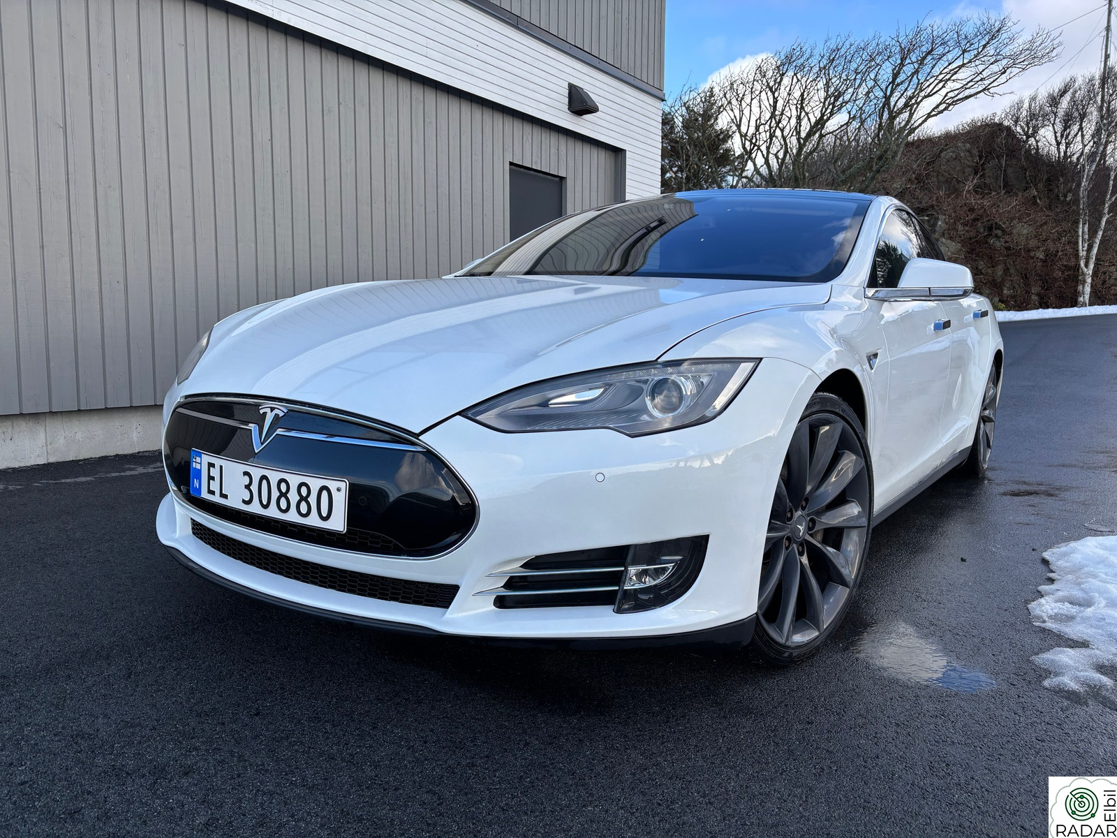 TESLA MOTORS MODEL S P85D Performance//EU OK Okt27//GRATIS SUPERLADING