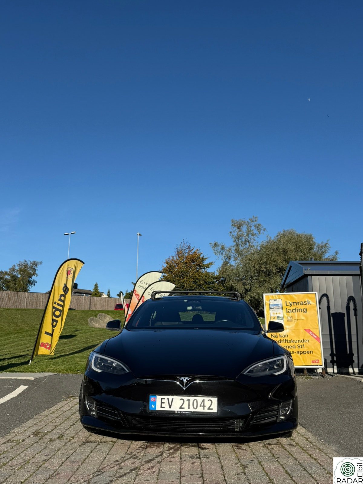 TESLA Model S 75D 4WD