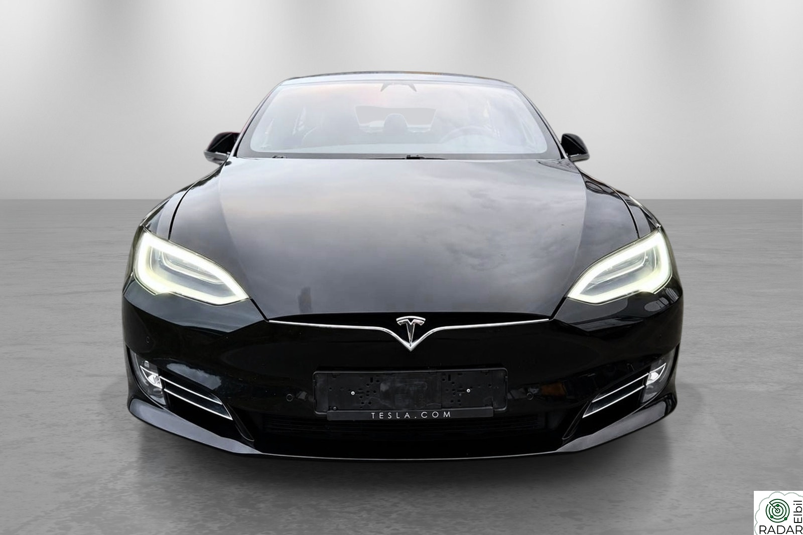 TESLA Model S 75D DUAL-MOTOR AWD 525HK NAVI ACC LUFT.FJ