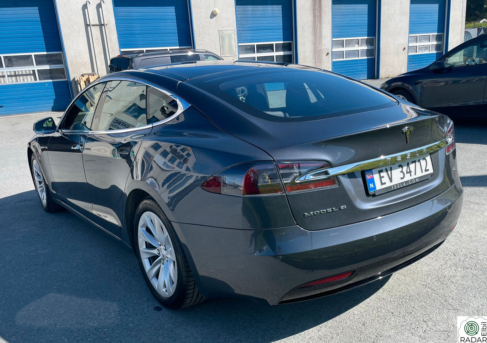 TESLA Model S