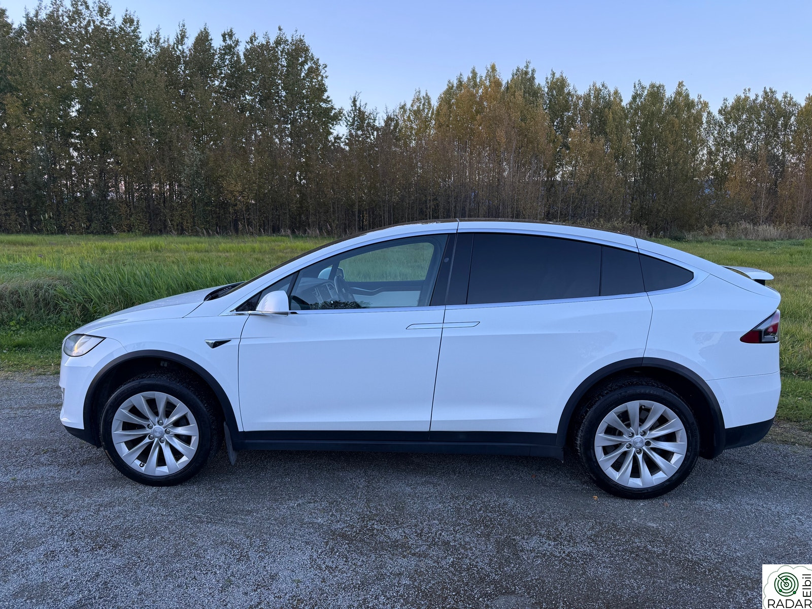 TESLA MOTORS Model X 90D 4WD · 6 seter med gratis superlanding (SC01)