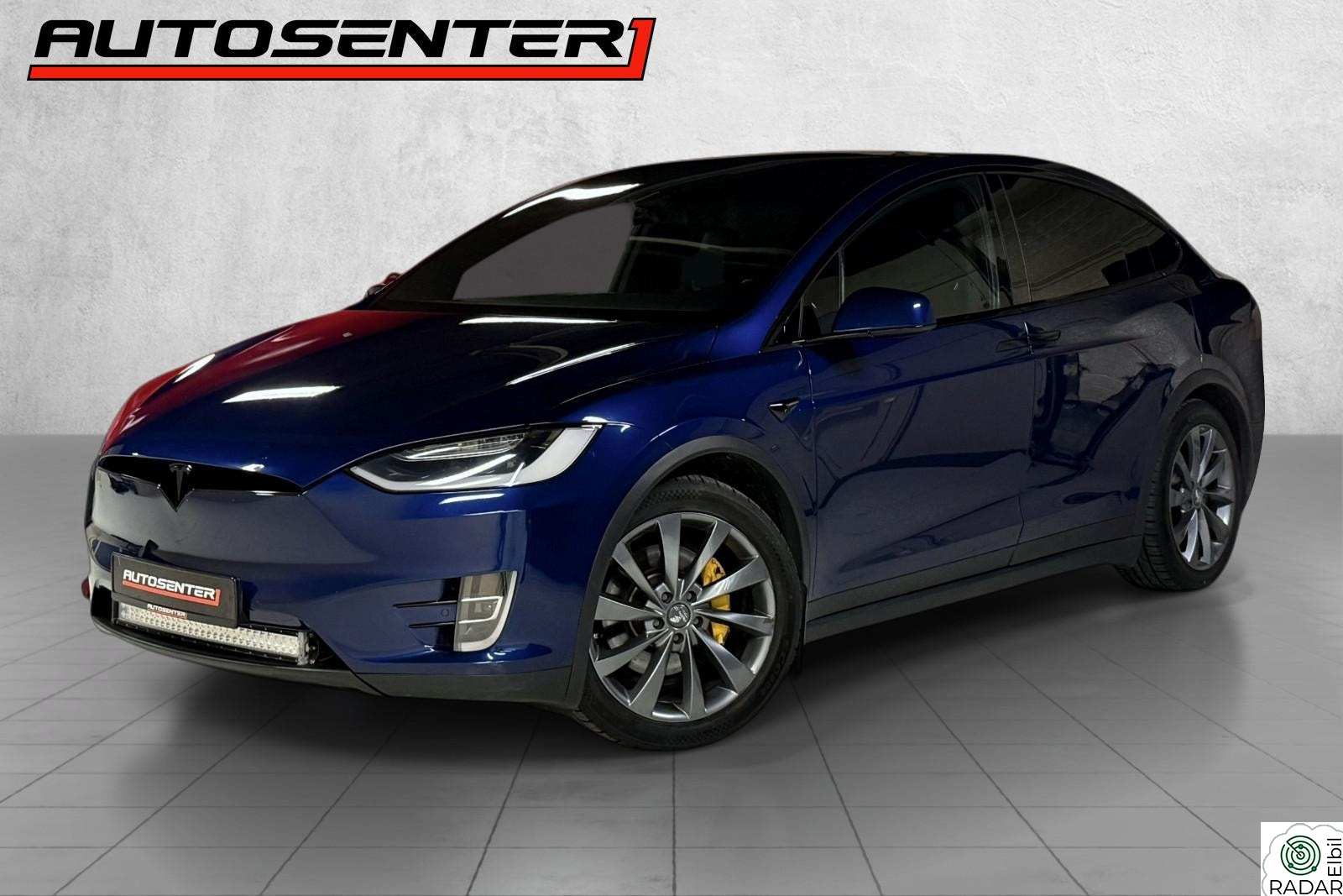 TESLA MOTORS Model X 75D // AUTOPILOT LUFT SUMMON CCS VINTER KROK