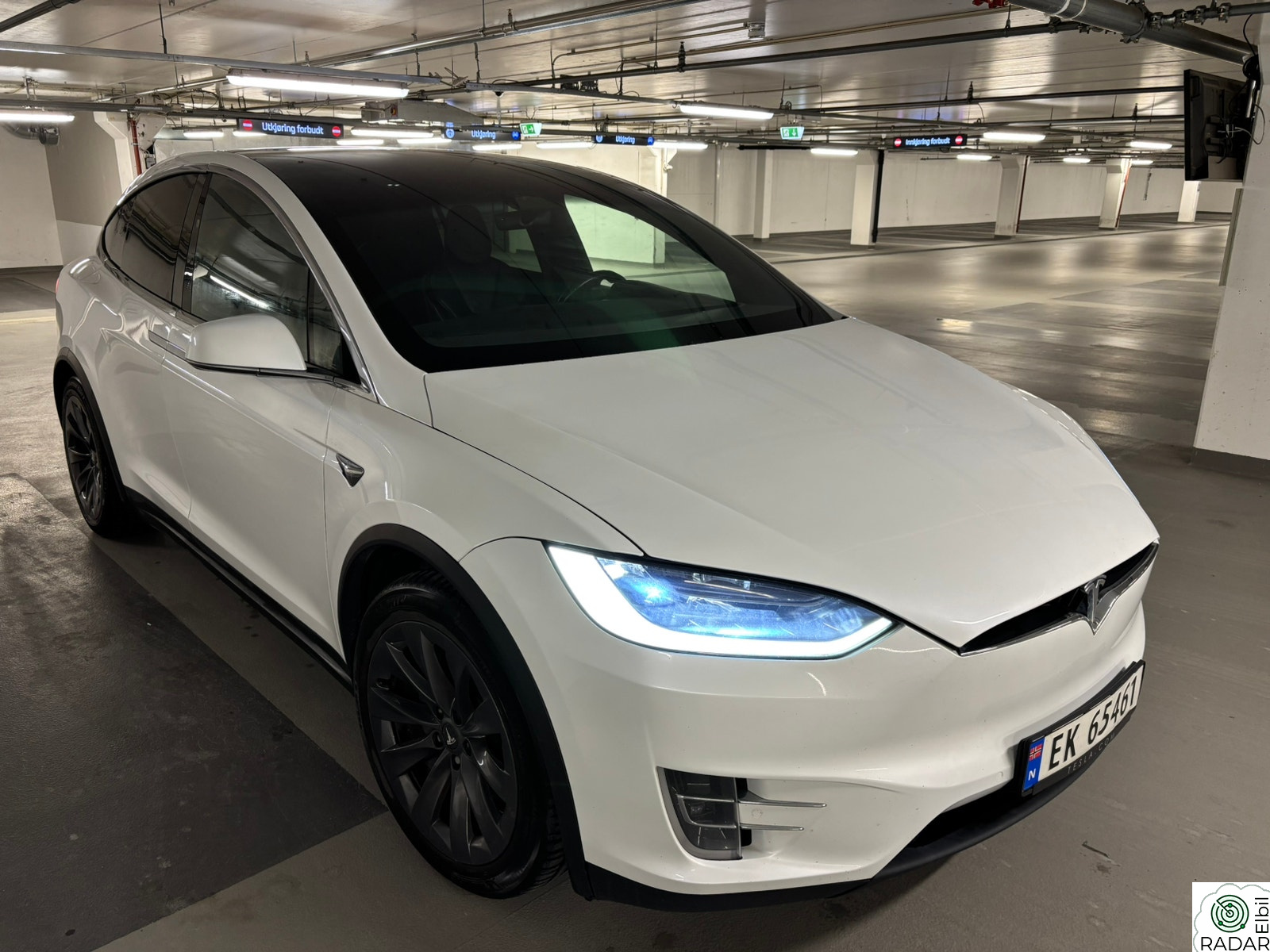 TESLA Model X 75D 4WD 6-s
