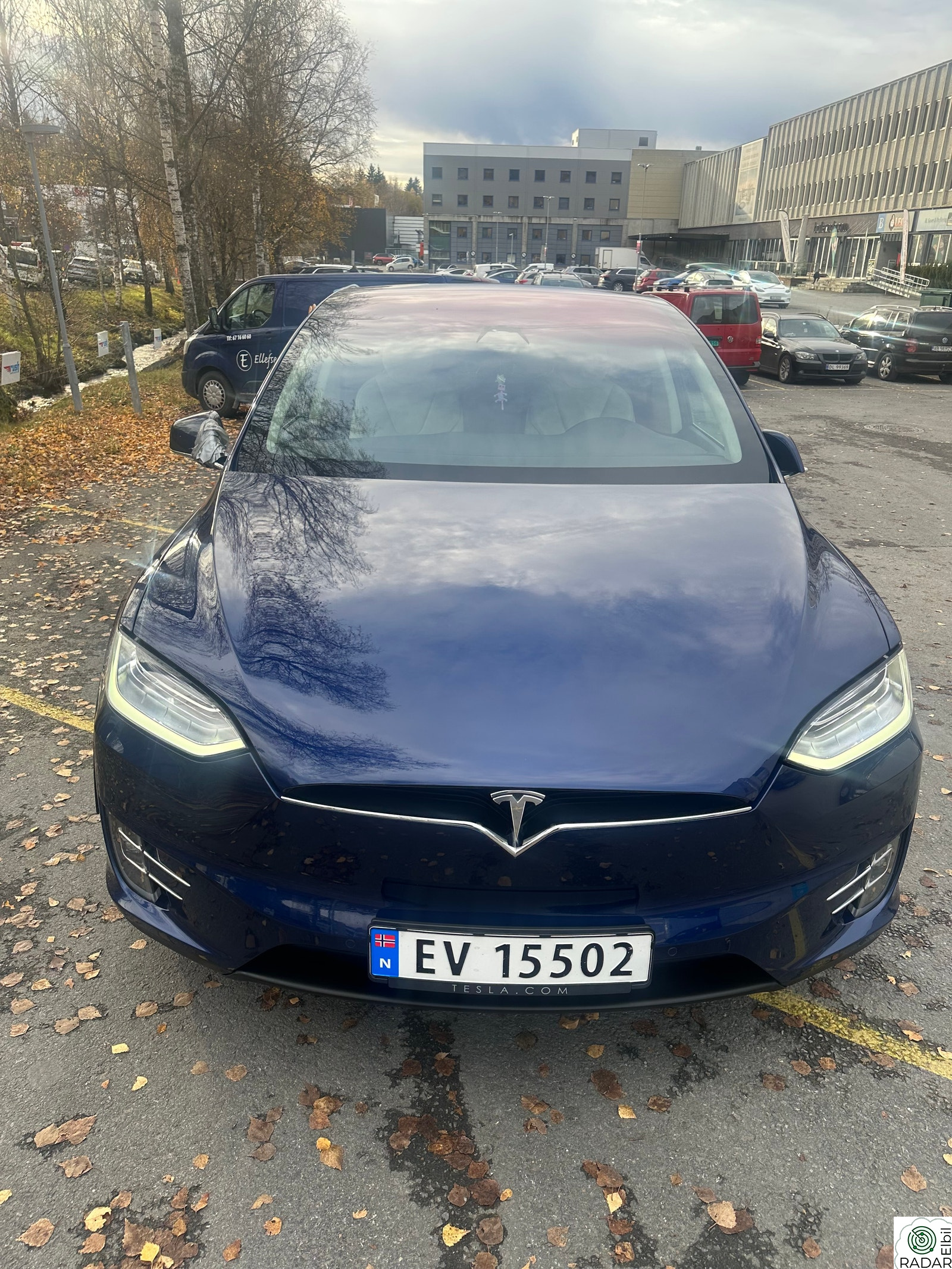 TESLA Model X 75D 4WD 7-s