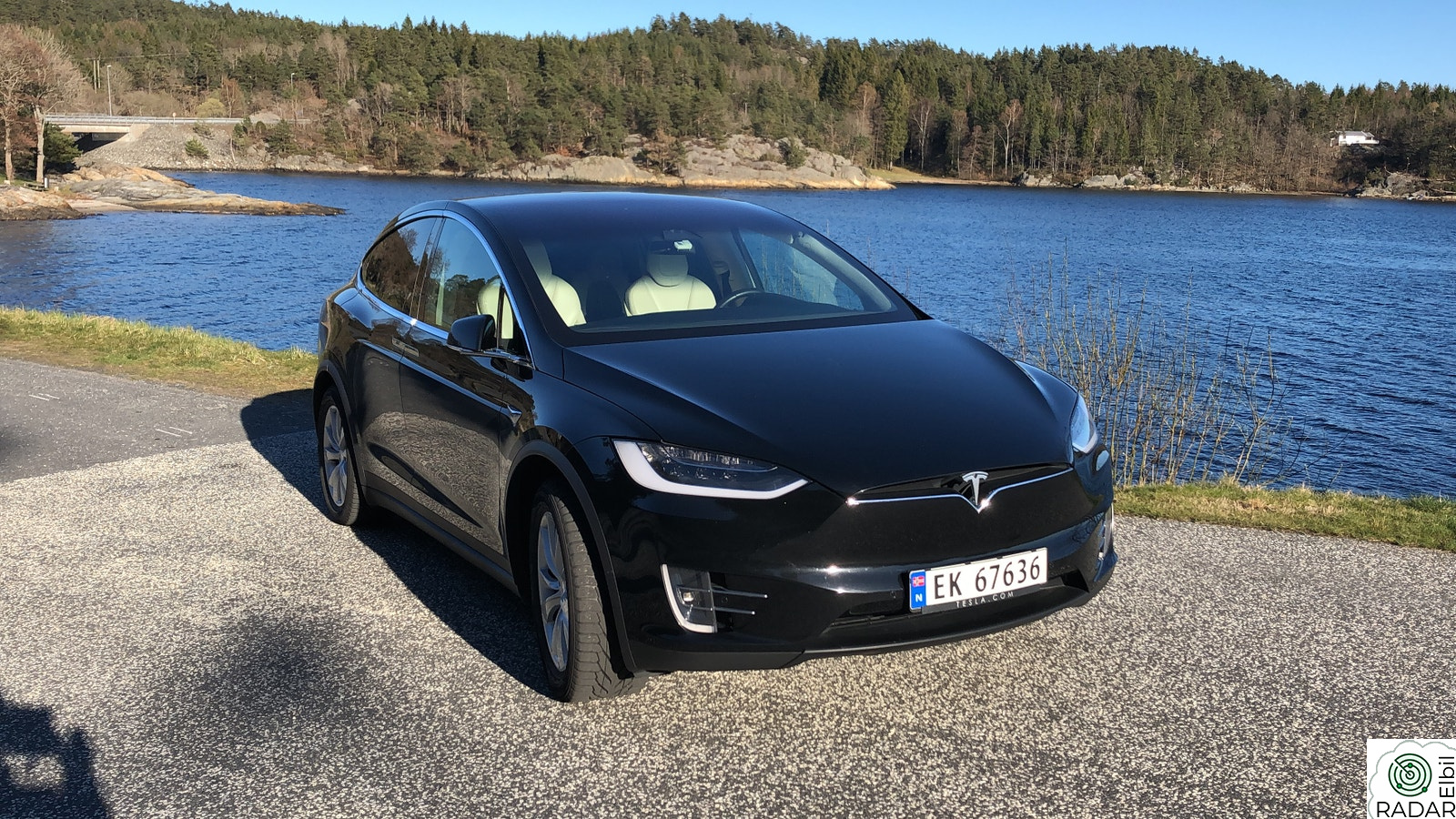 TESLA Model X 75D 4WD 7-s