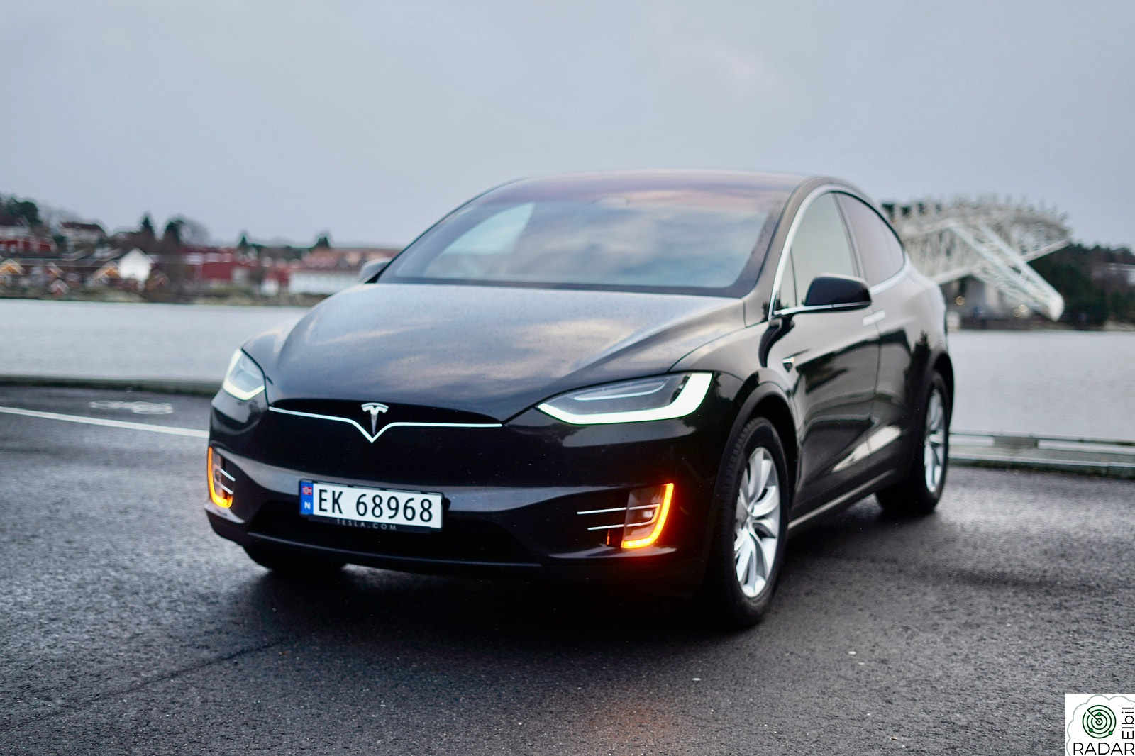 TESLA Model X 100D 4WD 6-s