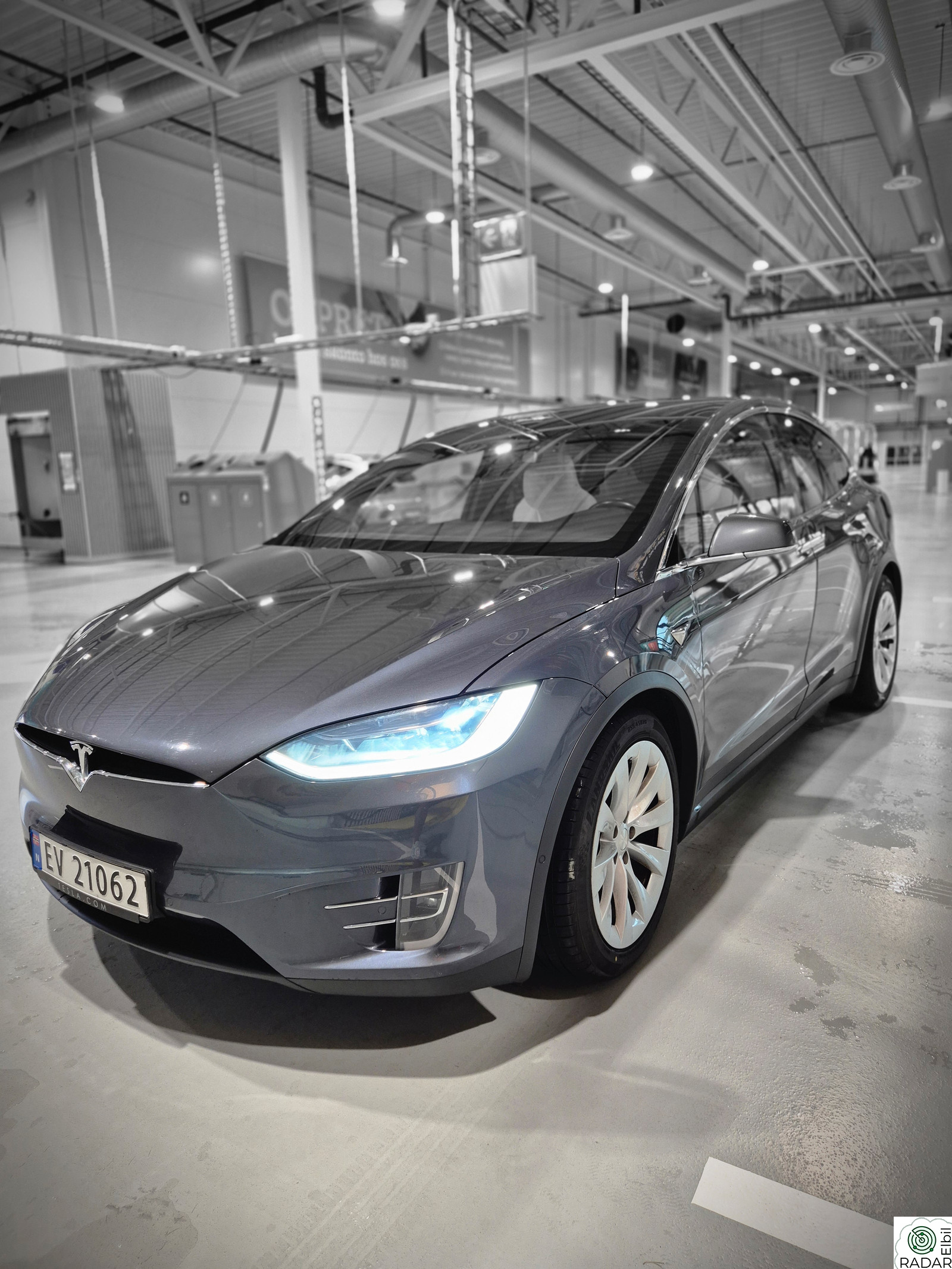 TESLA Model X 100D 4WD 5-s