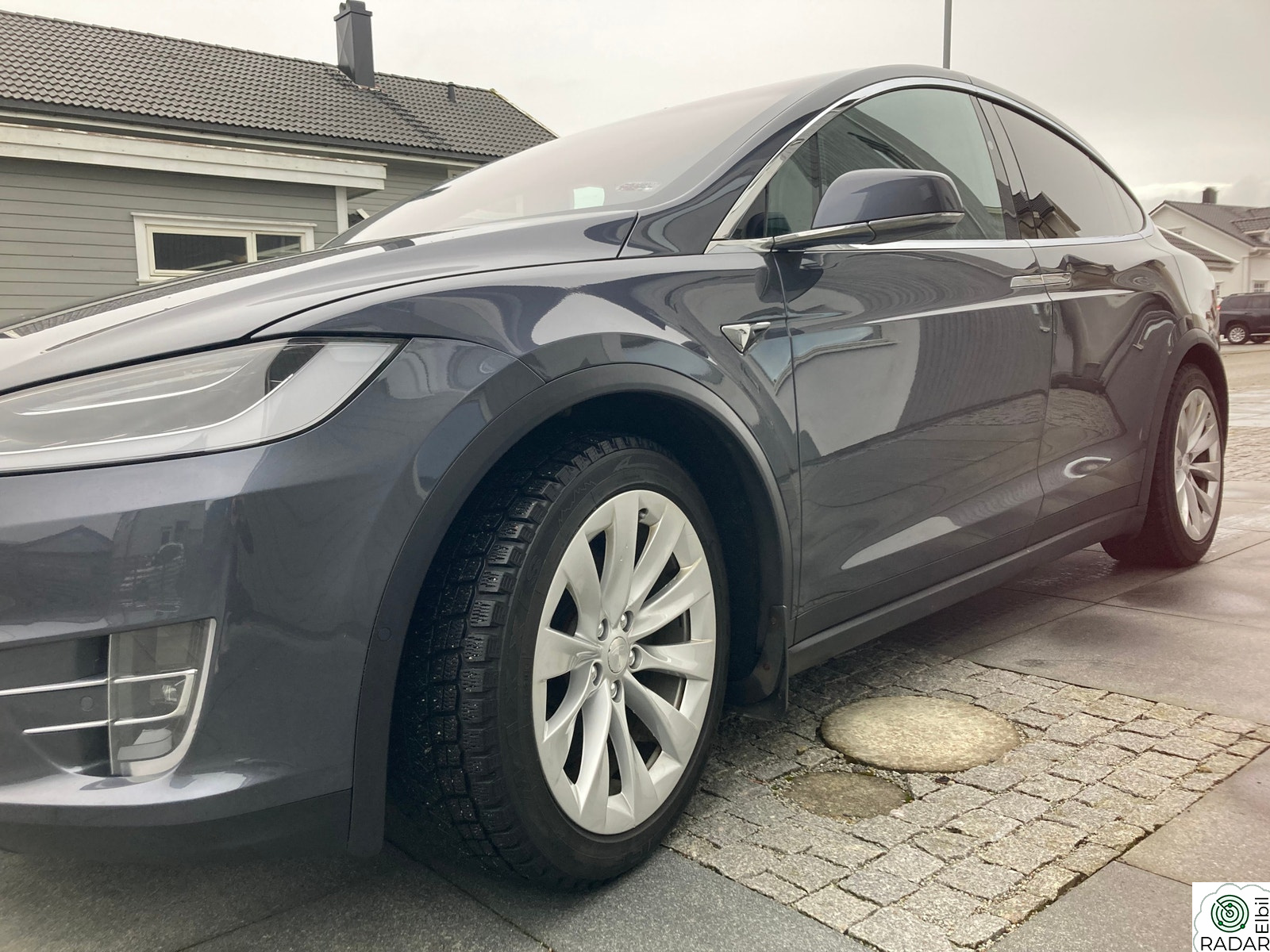 TESLA Model X 75D 4WD 7-s