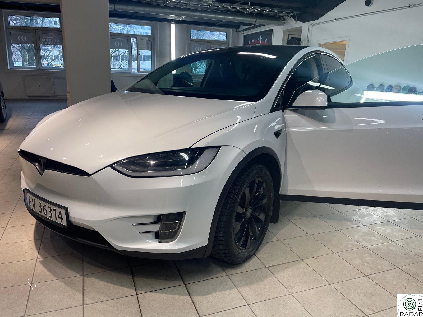 TESLA Model X 75d|premium|autopilot|mcu2|skinn|vinterpakke|summon