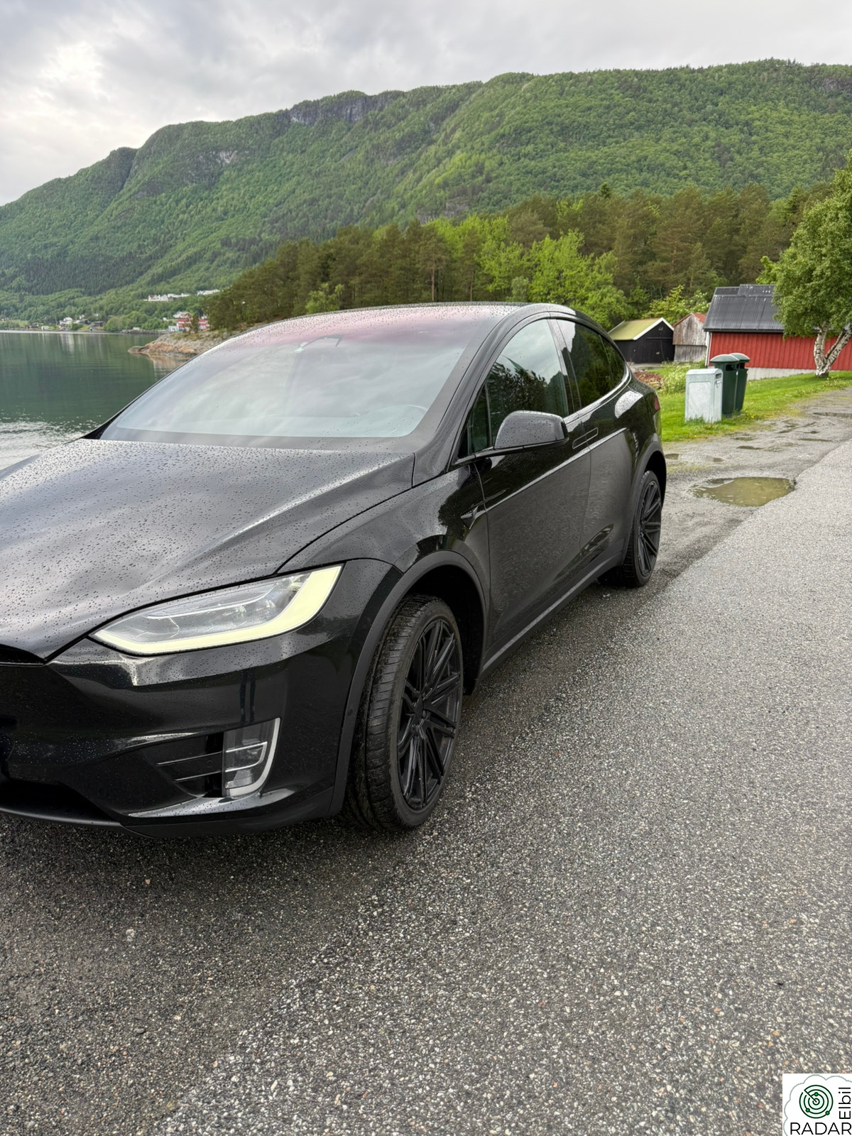 TESLA Model X 75D 4WD 5-s