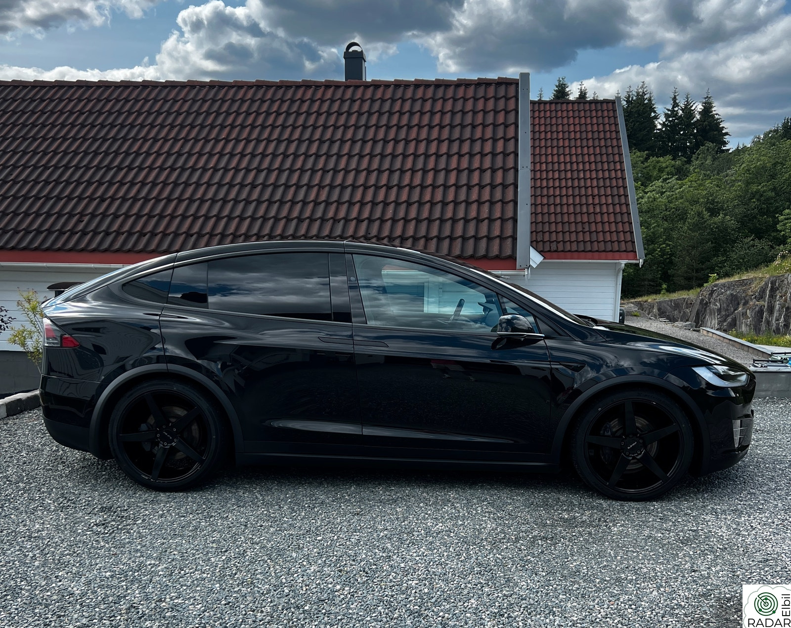 TESLA Model X 75D 4WD 5-s