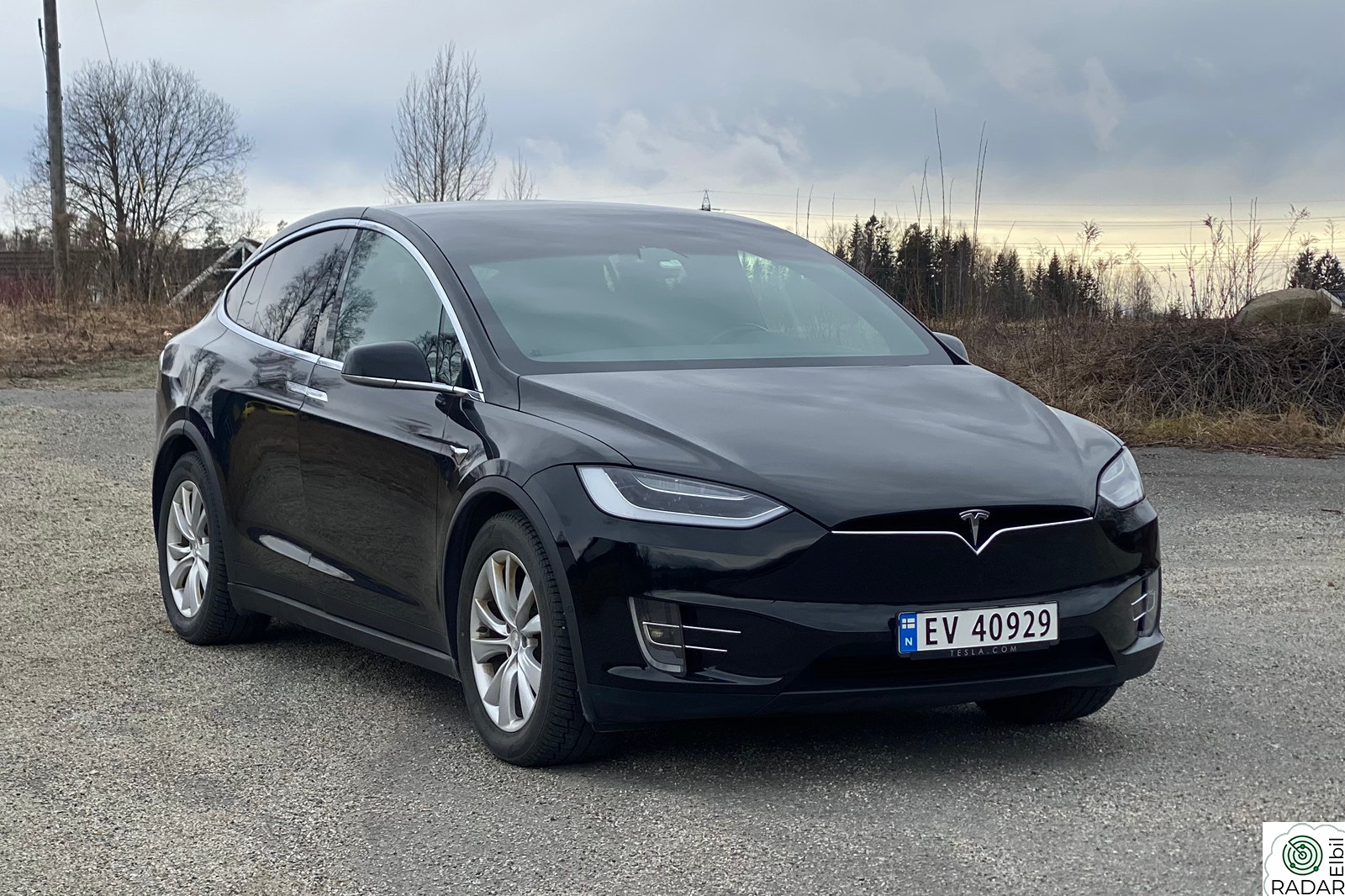 TESLA Model X 75D 4WD 5-s/ Teslagaranti/ Krok/Premium/Vinterpakke++