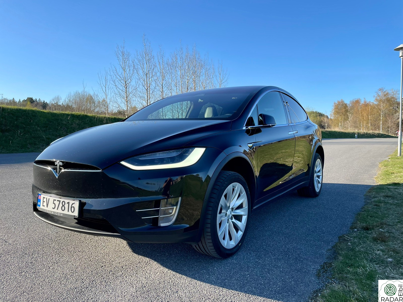 TESLA Model X MODEL X 75D | 7-SETER | PREMIUM | HENGERFESTE | MCU2.5