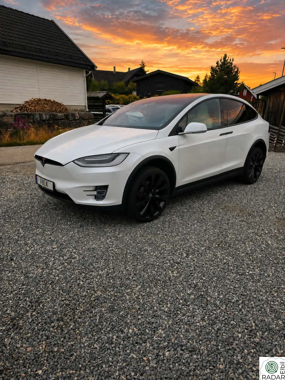 TESLA Model X 75D 4WD 7-s