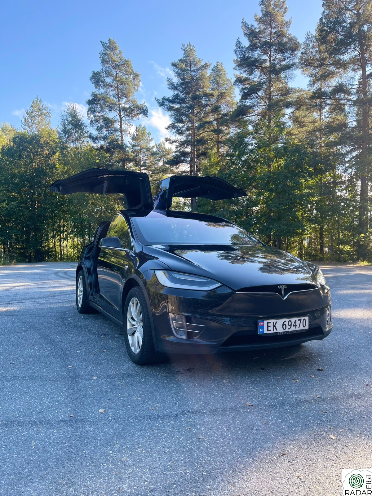 TESLA Model X 75D 4WD 7-s