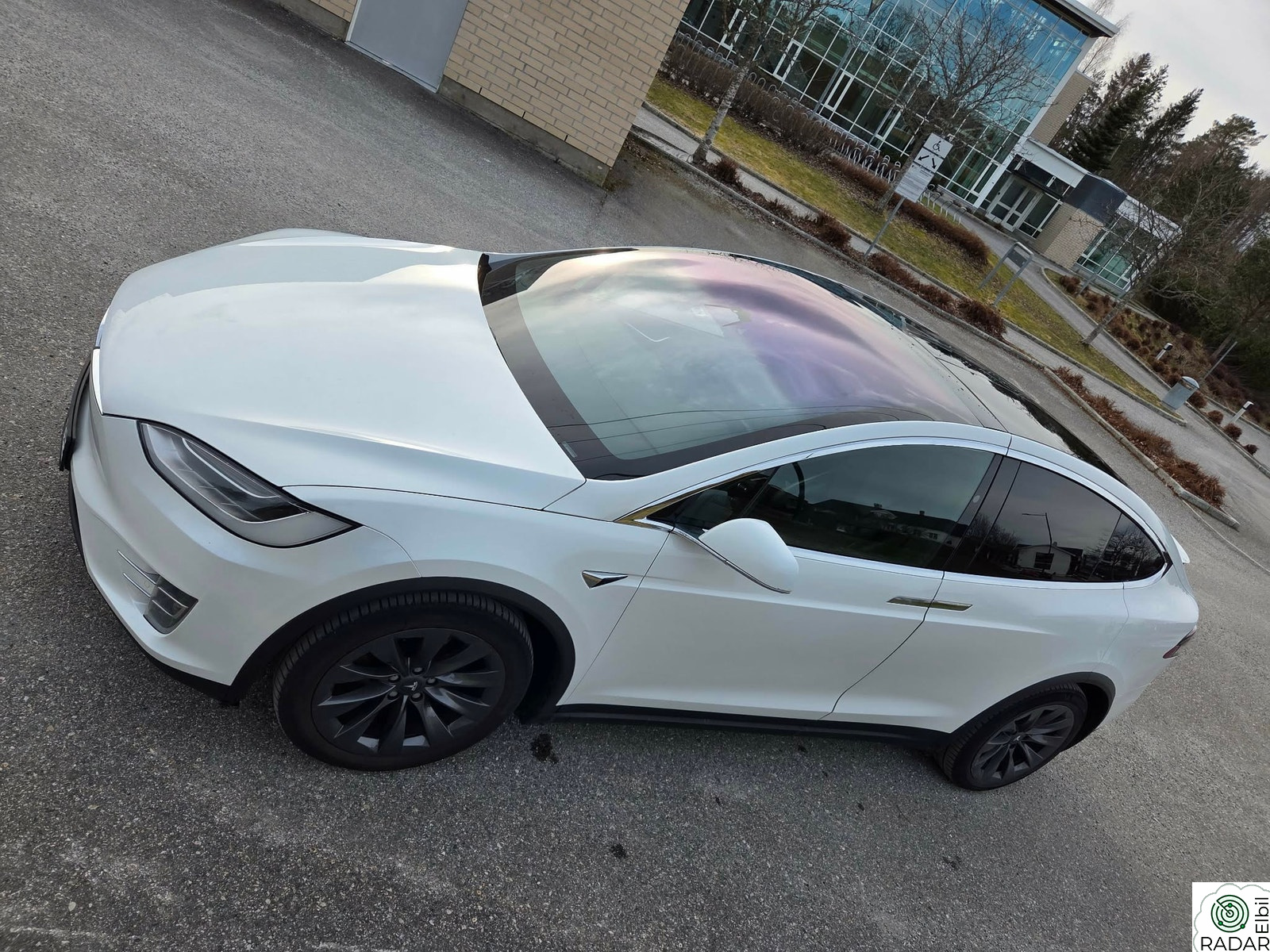 TESLA Model X 75D 4WD 5-s