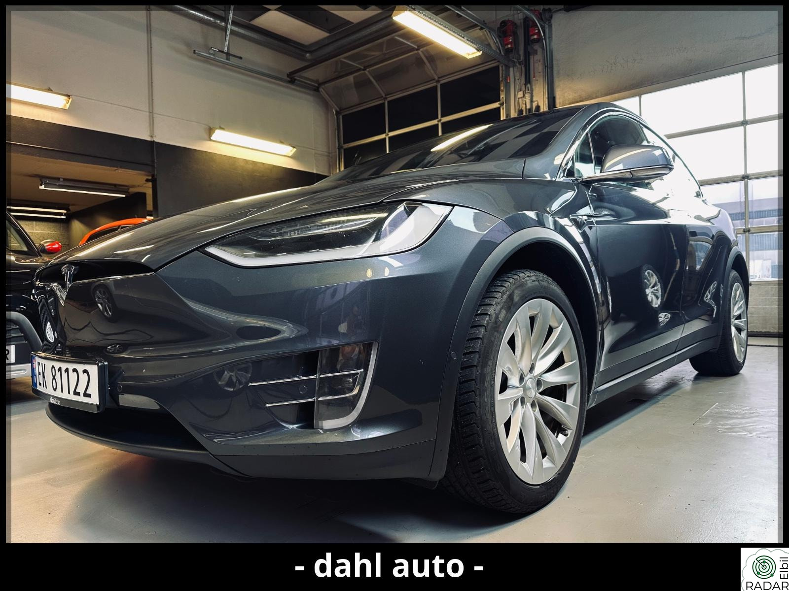 TESLA Model X 75D/1 EIER/4x4/AUT/R-KAM/NAVI/DAB/KROK/EU-OK 2/28!!!