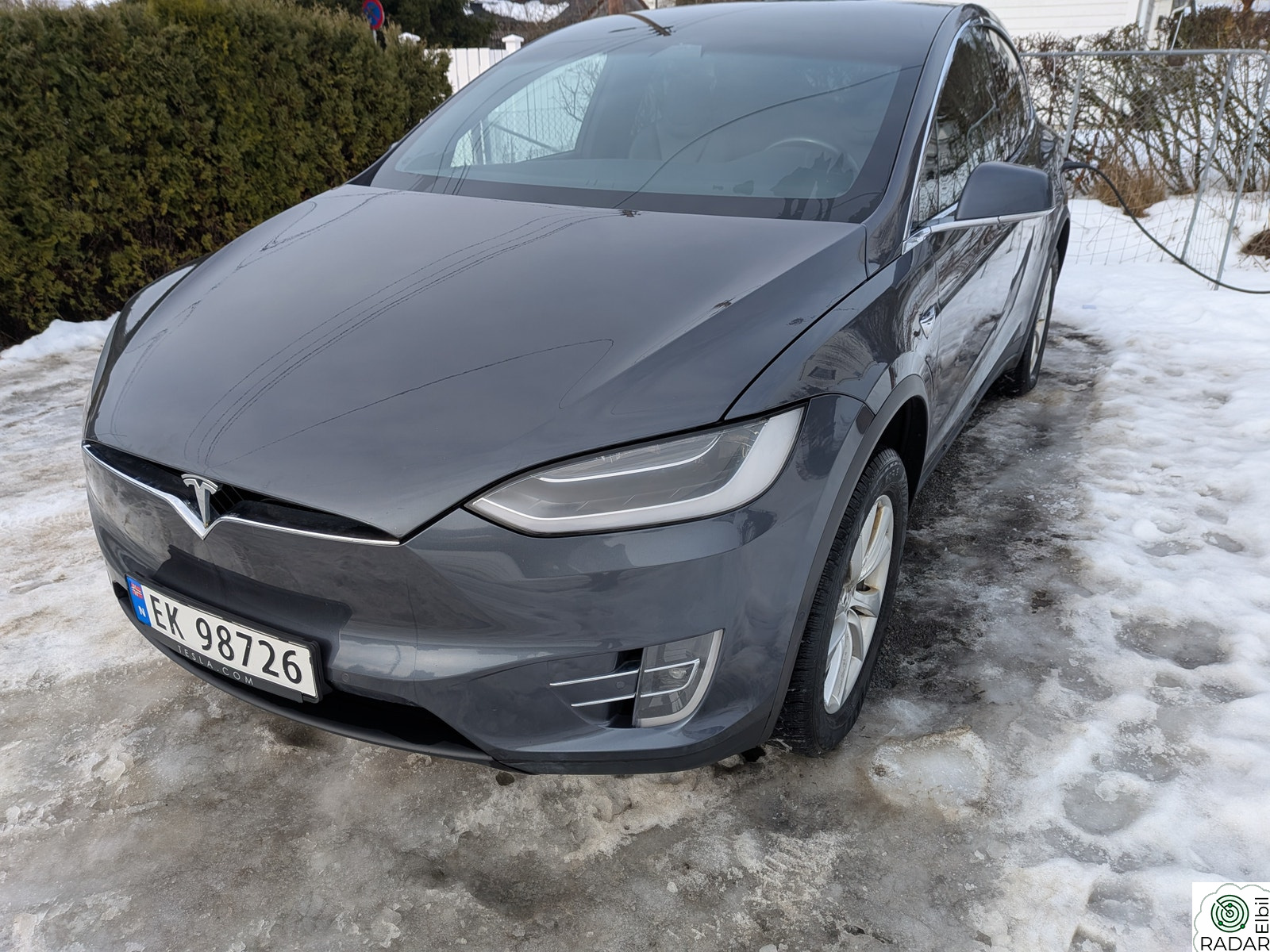 TESLA Model X 75D 4WD 7-s