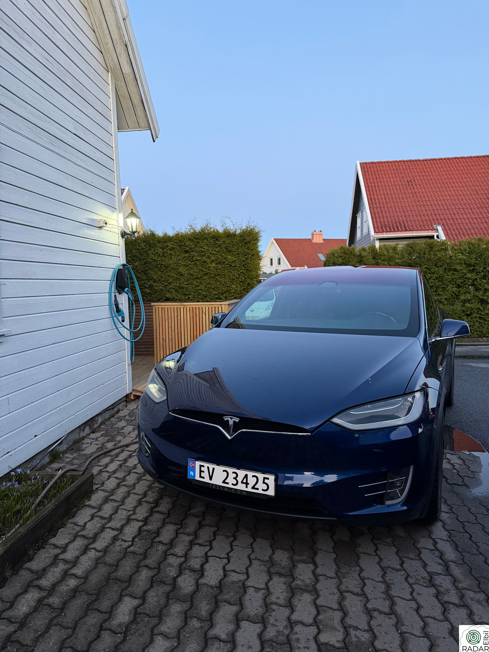 TESLA Model X 75D 4WD 5-s