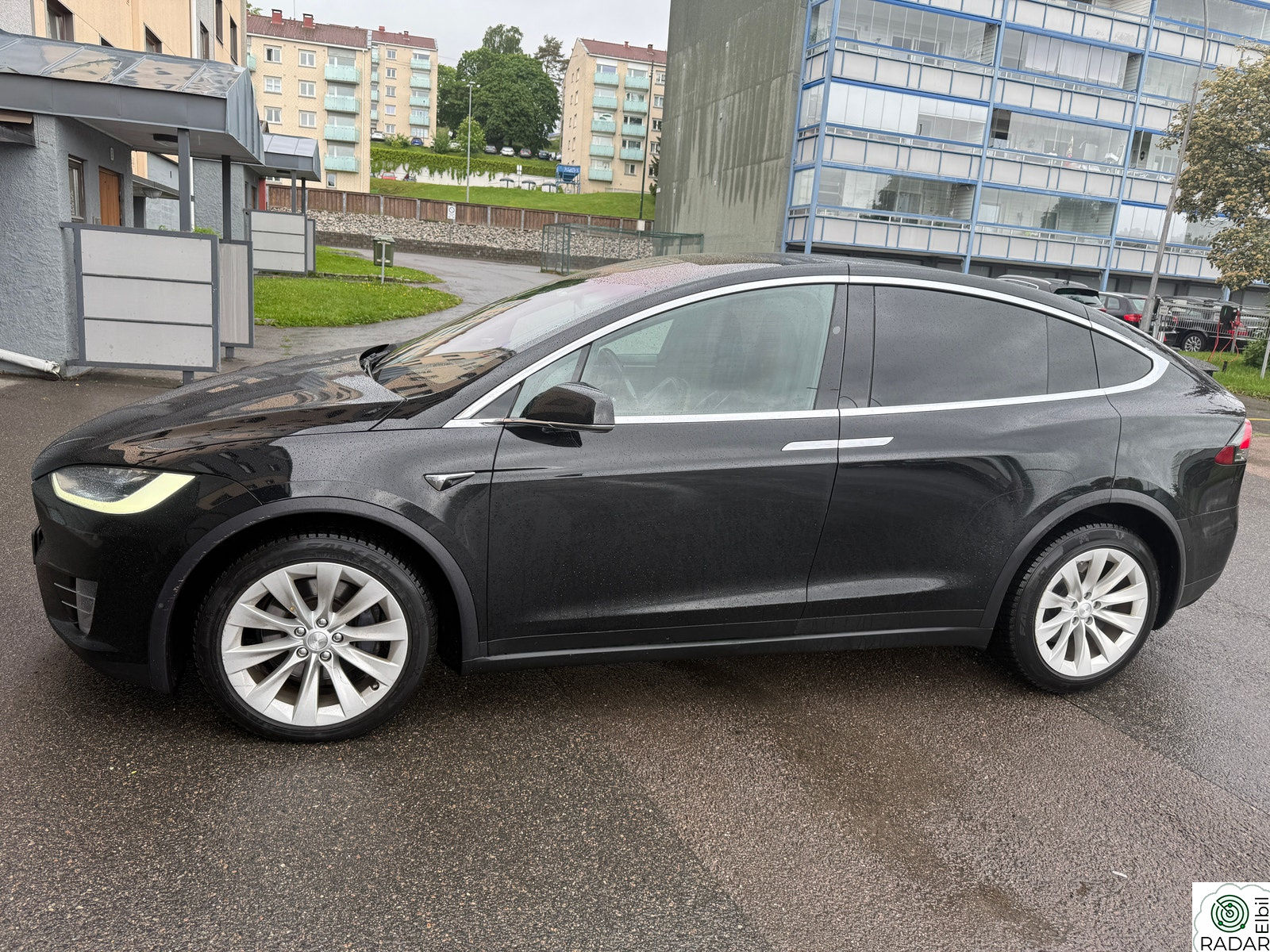 TESLA Model X 75D 4WD 5-s