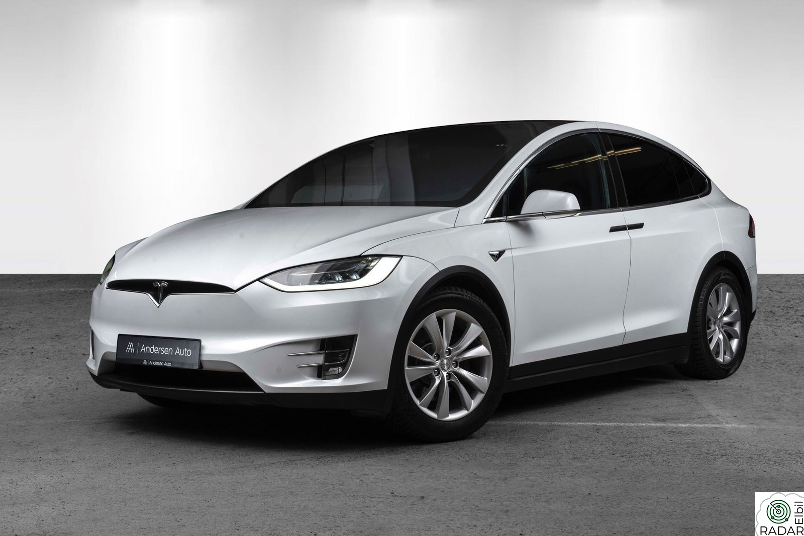TESLA Model X 75D - 1 eier - MCU2 - EAP - Skinn - HIFI - Vinter ++