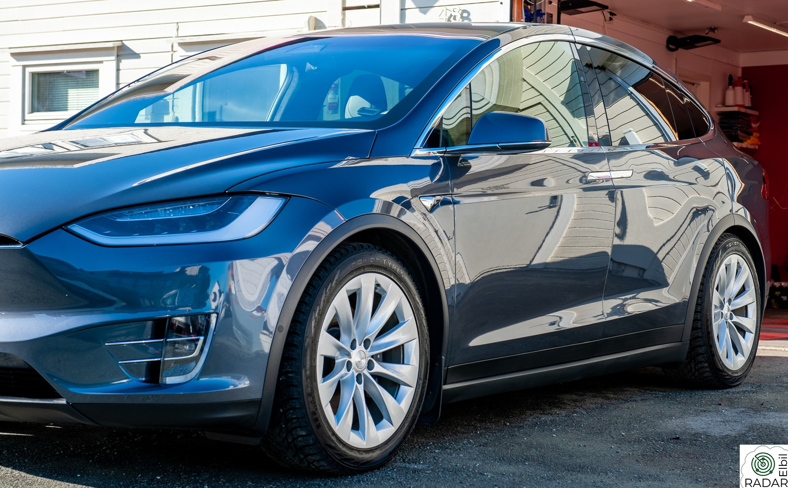 TESLA Model X 75D 4WD 6-s