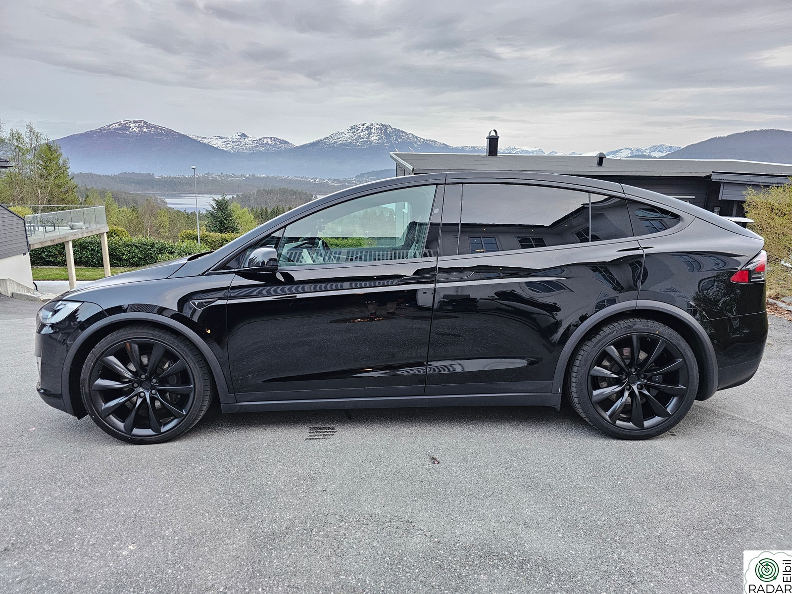TESLA Model X 100D 7-s / Premium / Vinter/ Skinn/AP / CCS/Krok