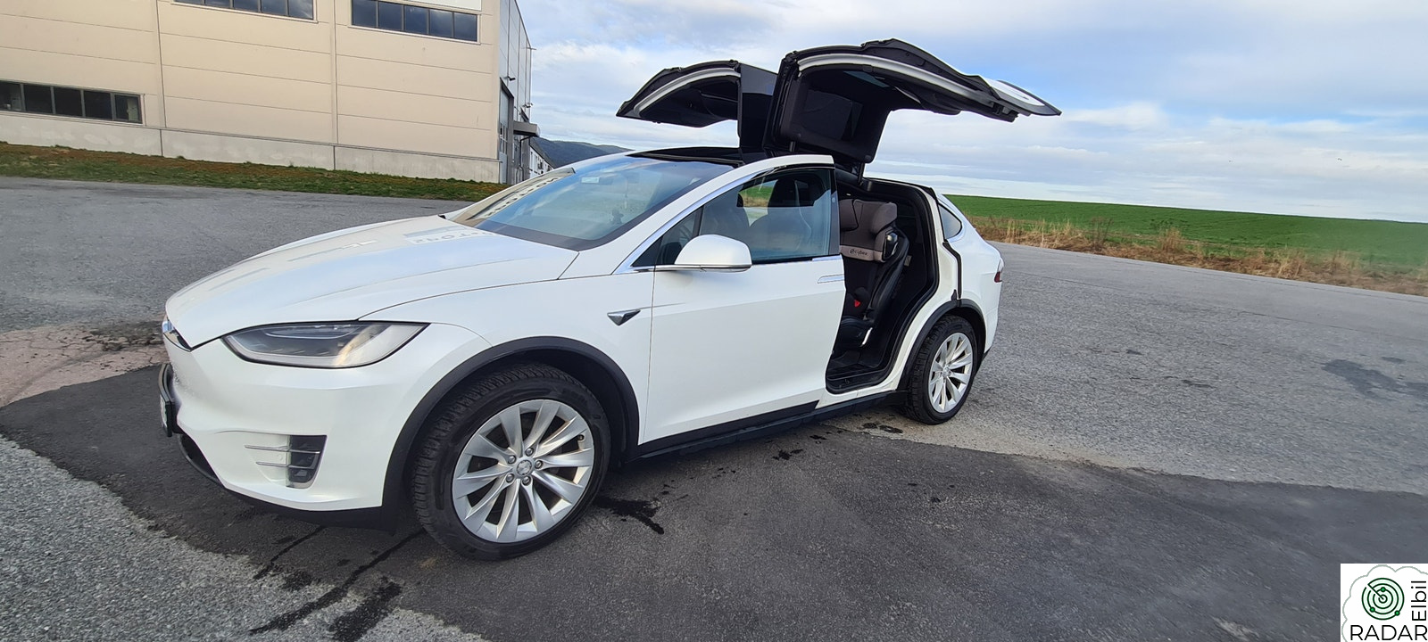 TESLA MOTORS Model X 90D 4WD 7-s