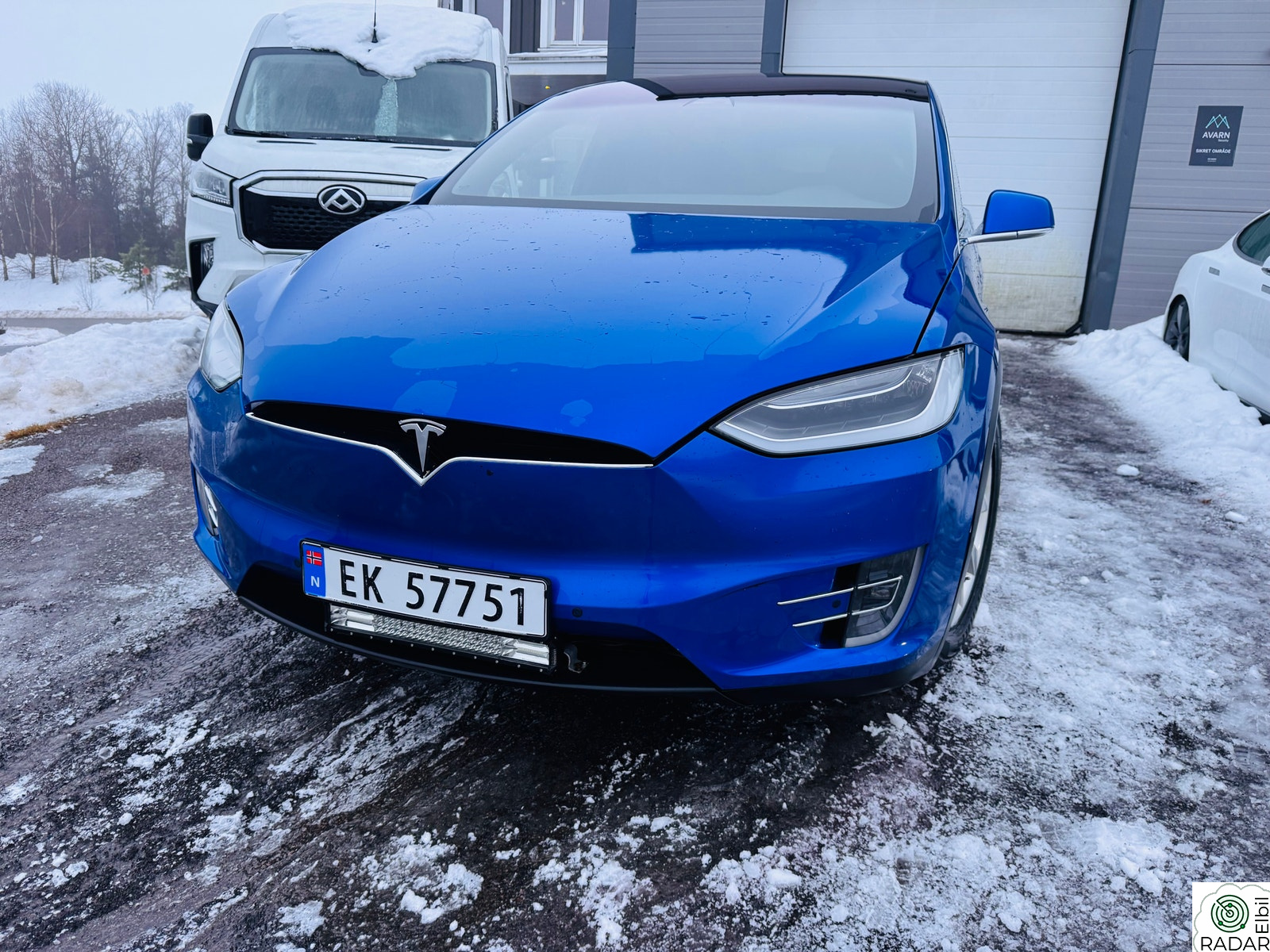 TESLA Model X 75D 4WD,6-SETER,SKINN,CCS