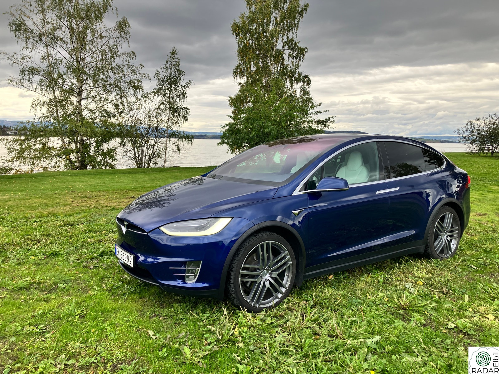 TESLA Model X 90D 4WD 5-s