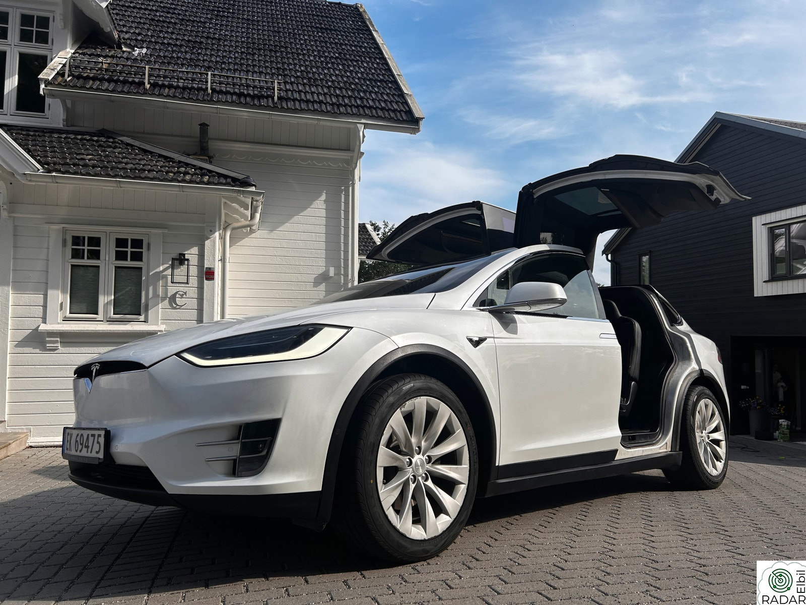 TESLA Model X 75D 4WD 7-s
