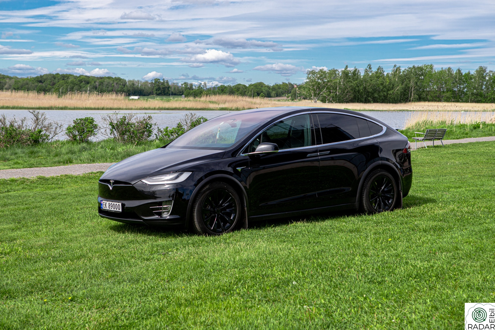 TESLA Model X 75D 4WD 7-s