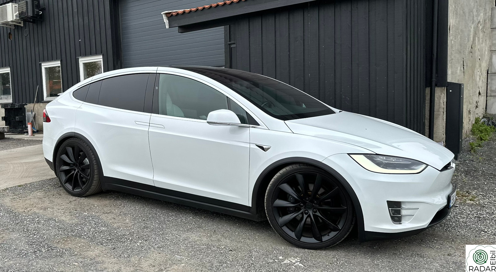 TESLA Model X 75D 4WD 7-s