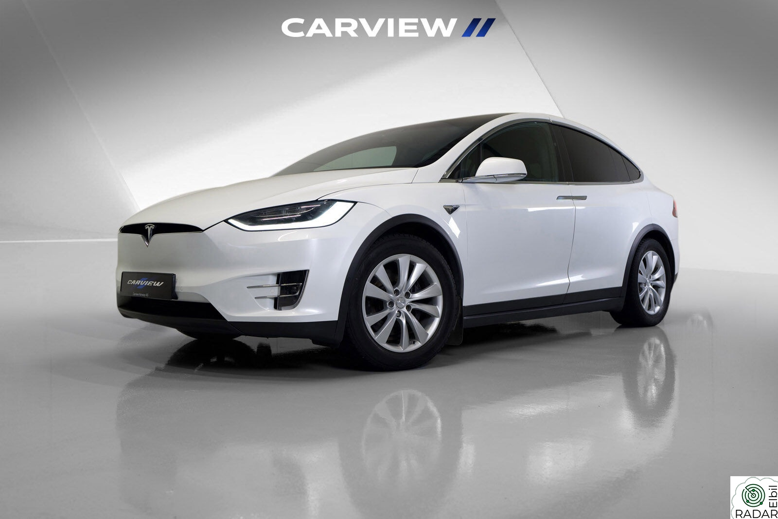 TESLA Model X 75D AWD - 5s/alcantara tak/krok++