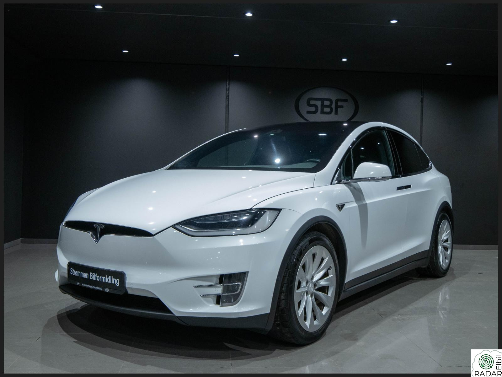 TESLA MOTORS Model X 60D