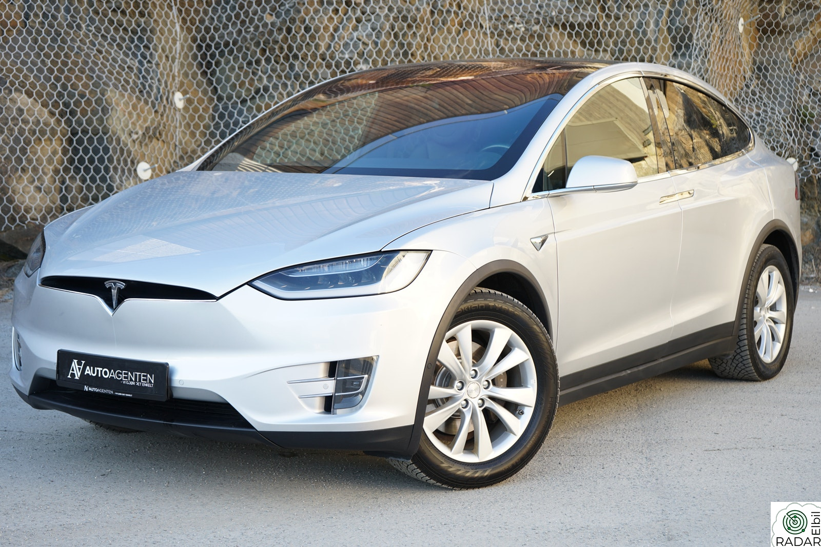 TESLA MOTORS Model X 90D 4WD/GRATIS LADING /CCS/AP/1-eier/Premium connect/++