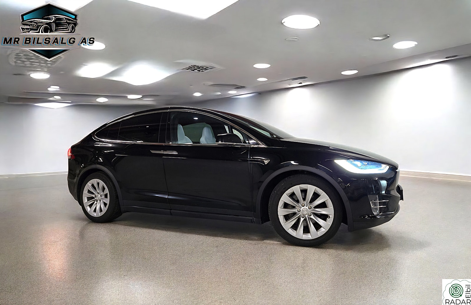 TESLA MOTORS Model X 90D 4WD 5s/ Autopilot 2 / CCS / Premium/ EU 10.2027