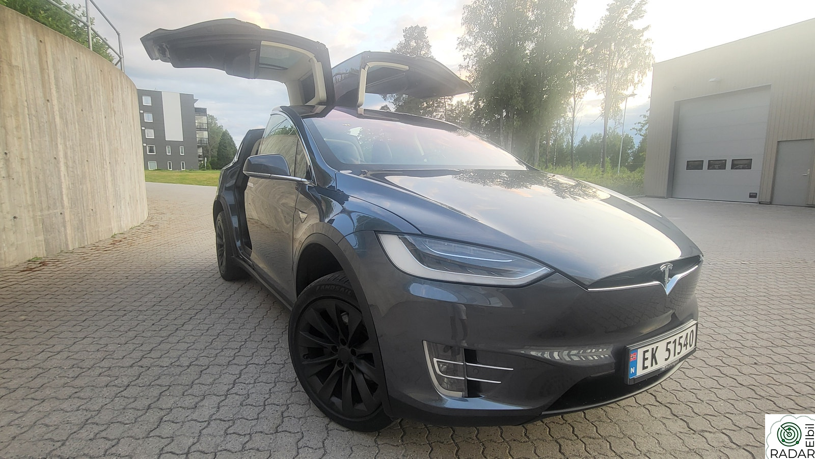 TESLA MOTORS Model X 75D 6-s, prem connect, enhanced autopilot