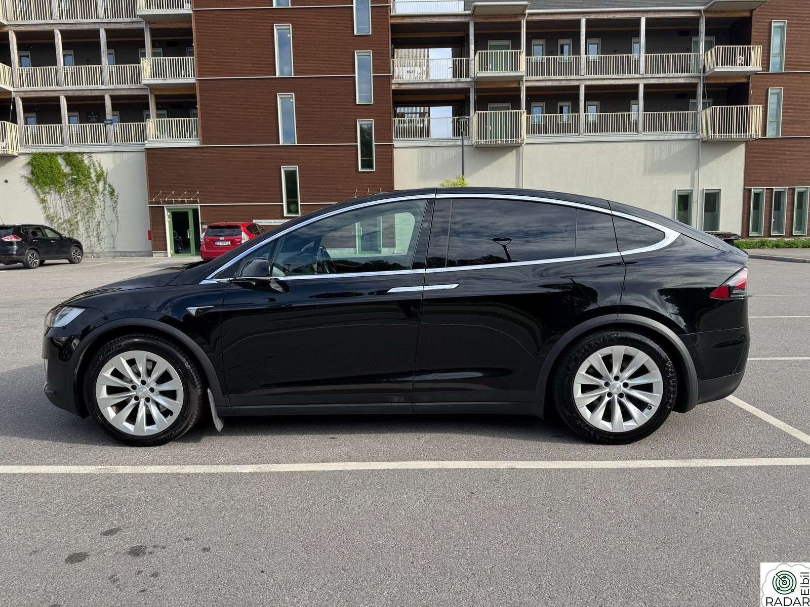 TESLA Model X 75D - Ny EU - MCU2 - CCS