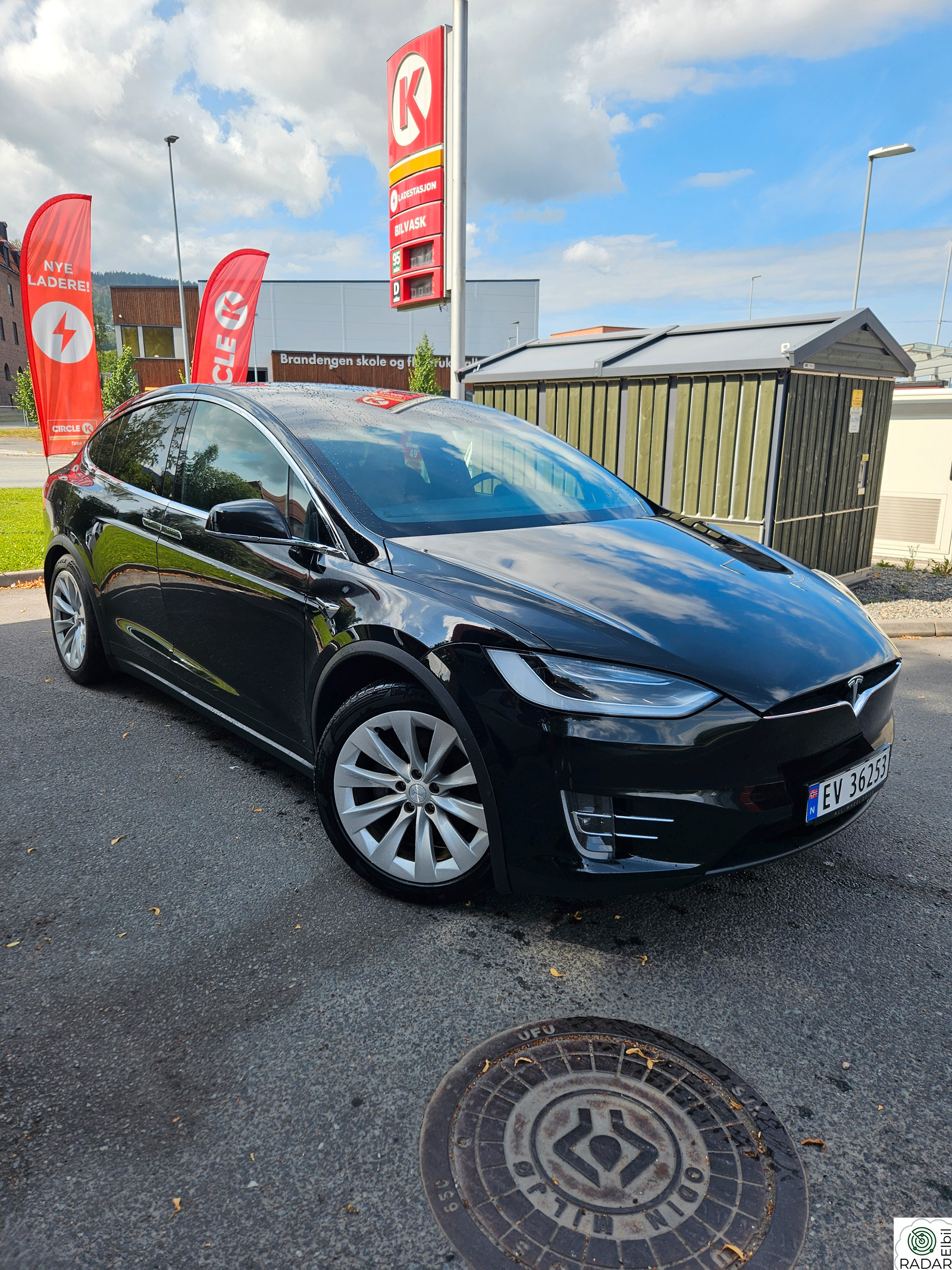 TESLA Model X 75D 4WD 7-s