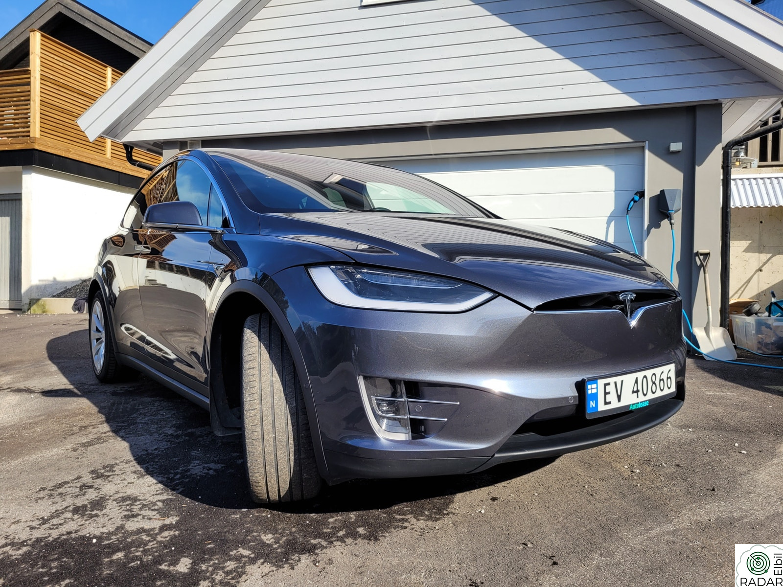 TESLA Model X 75D 4WD 7-s
