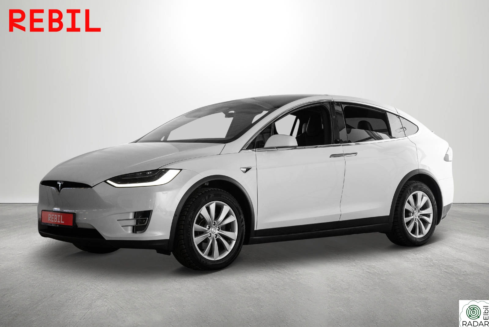 TESLA Model X 75D/AWD/MCU2/CCS/Krok/AP/Pano/Navi/R.kam/DAB/Delskinn