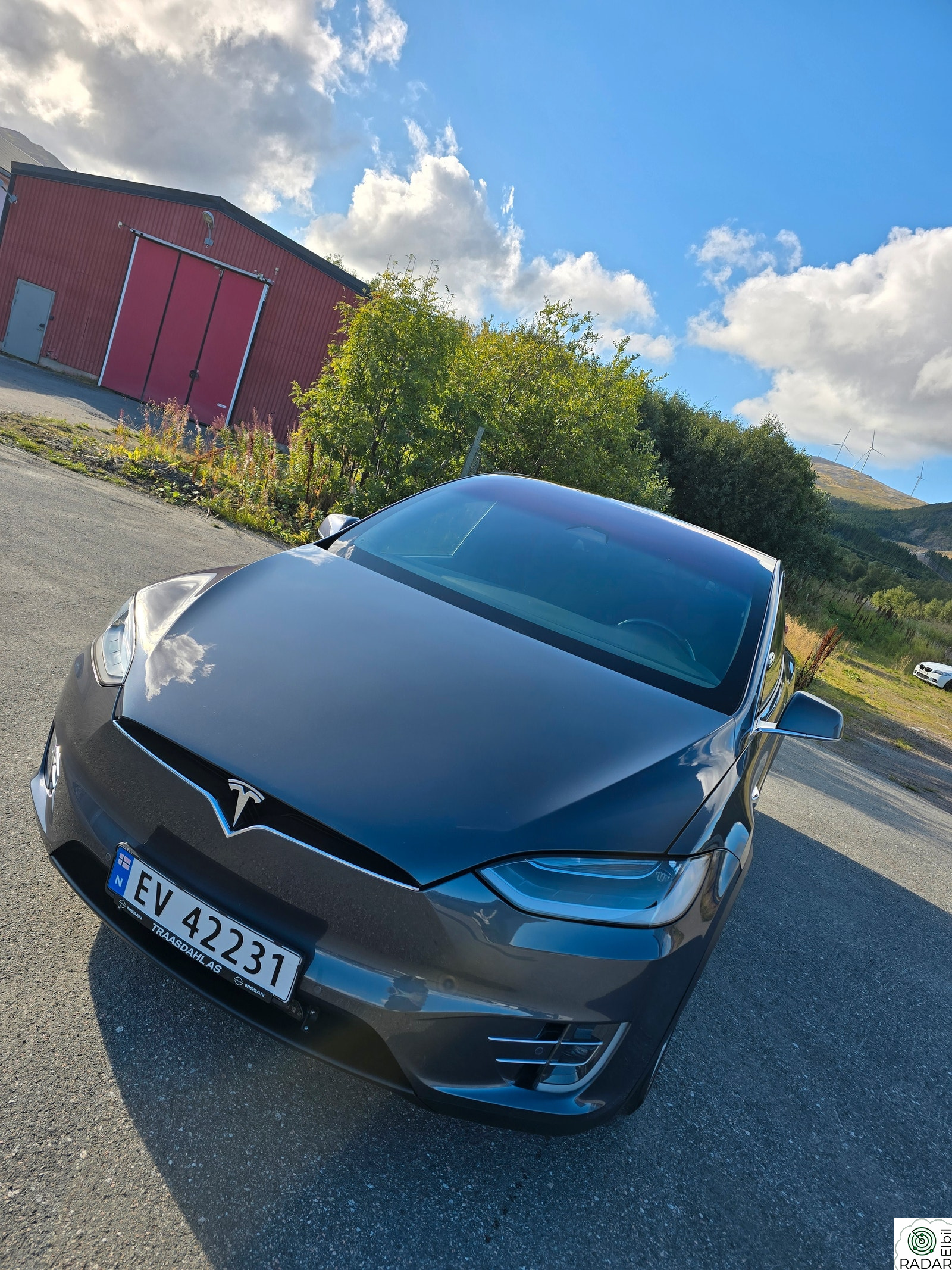 TESLA Model X 75D 4WD 5-s