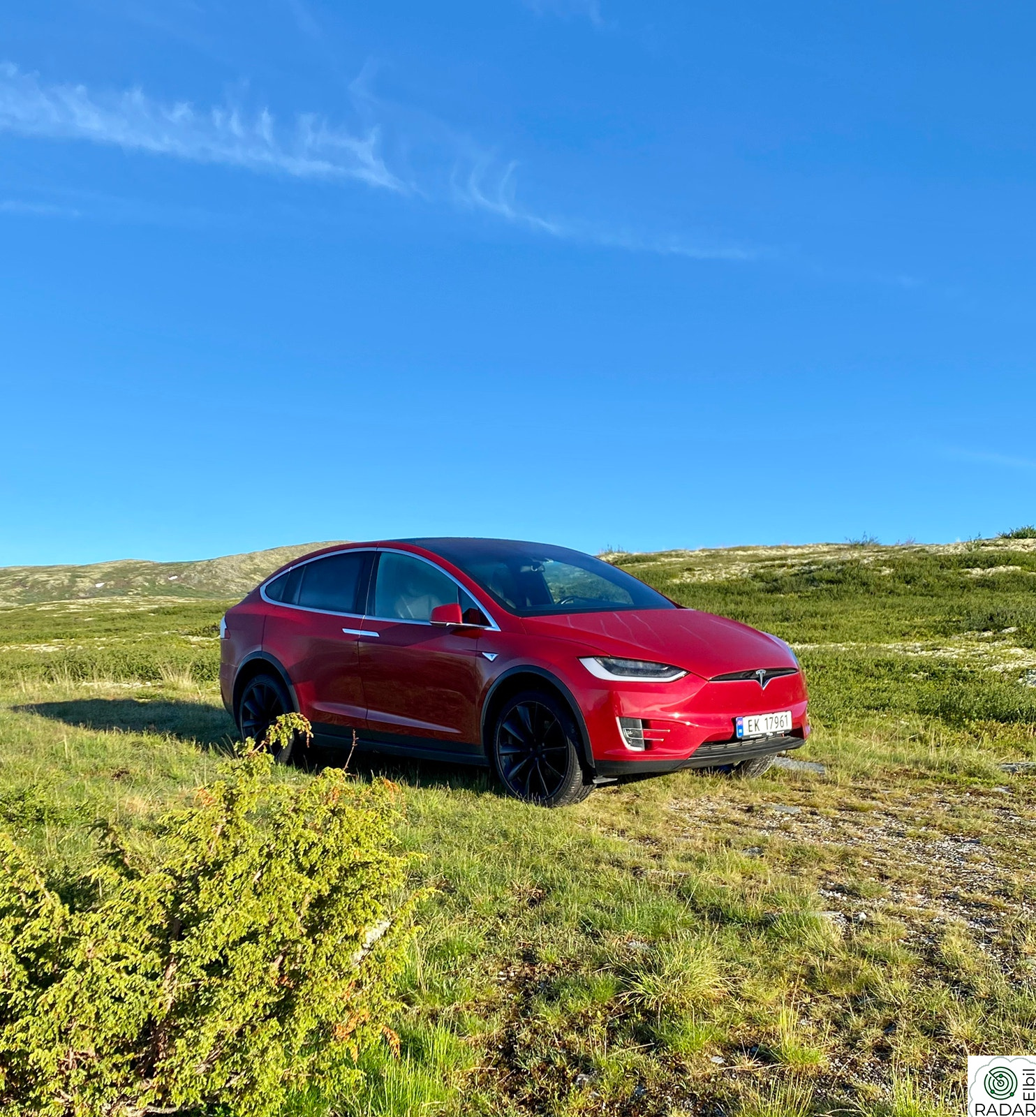 TESLA MOTORS Model X 90D, Gratis lading