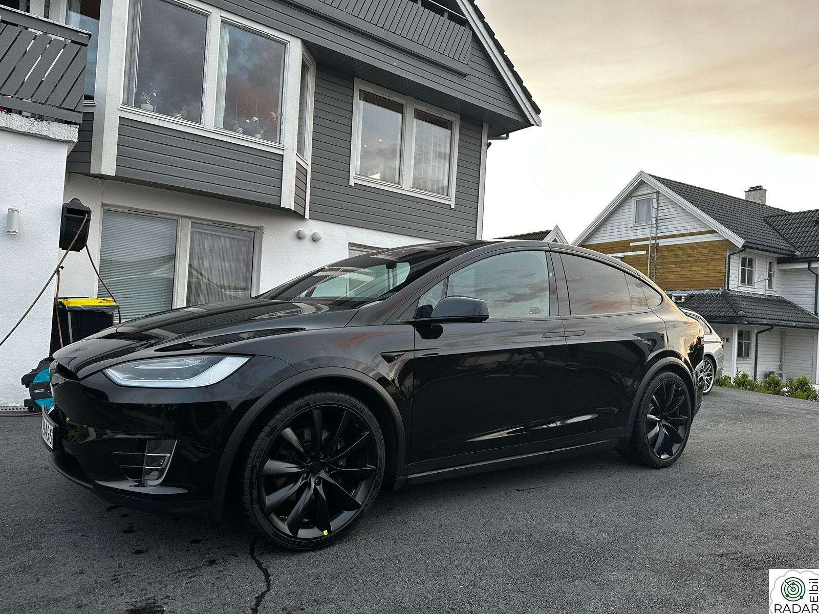 TESLA MOTORS Model X 90D 4WD 5-s