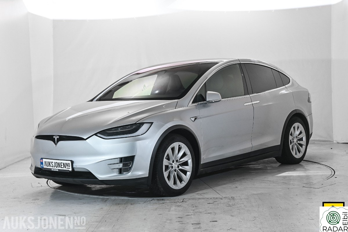 TESLA Model X 75D 7-SETER HENGERFESTE AUTOPILOT CCS KAMERA